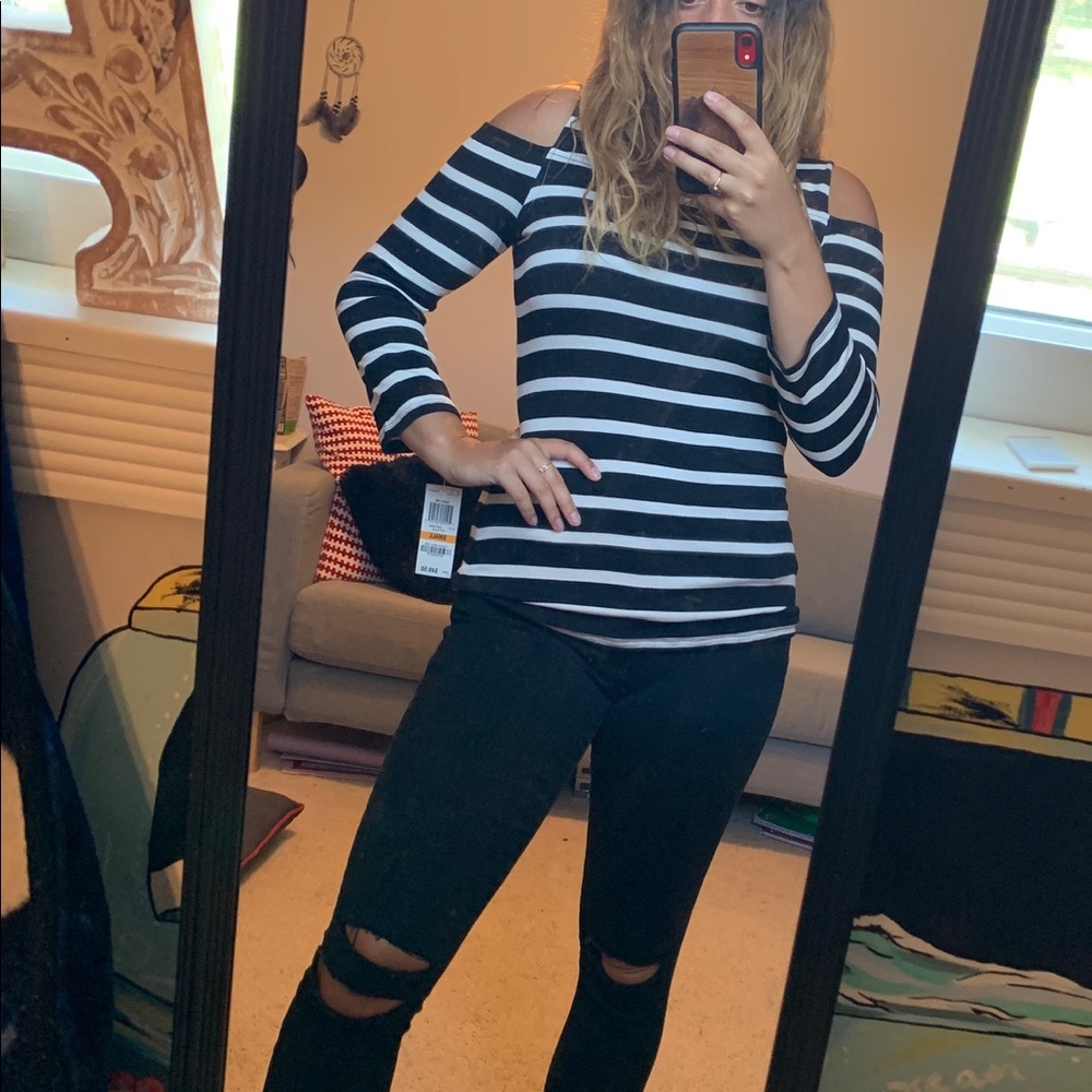 striped long sleeve top! (BRAND NEW WITH TAGS)
